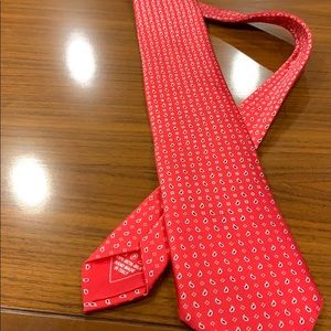 Brioni silk tie